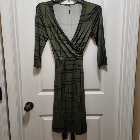 olive green fit and flare dress Short Sleeve Swing Linen Midi Dress, Green Fit and Flare Linen Dress, Summer Womens Linen Dress with Pockets, Custom Dress, Xiaolizi 3663#
